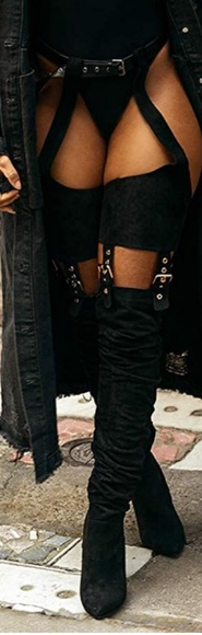 Boots - Picture 4 of 5